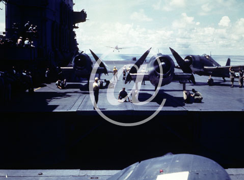 inconnu() Seconde guerre mondiale US Navy en couleurs - Srie 80-GK- : Sur la piste d