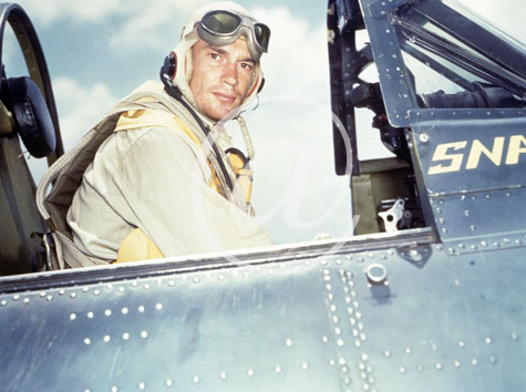 inconnu() Seconde guerre mondiale US Navy en couleurs - Srie 80-GK- : Aviateur dans son cockpitt ouvert.